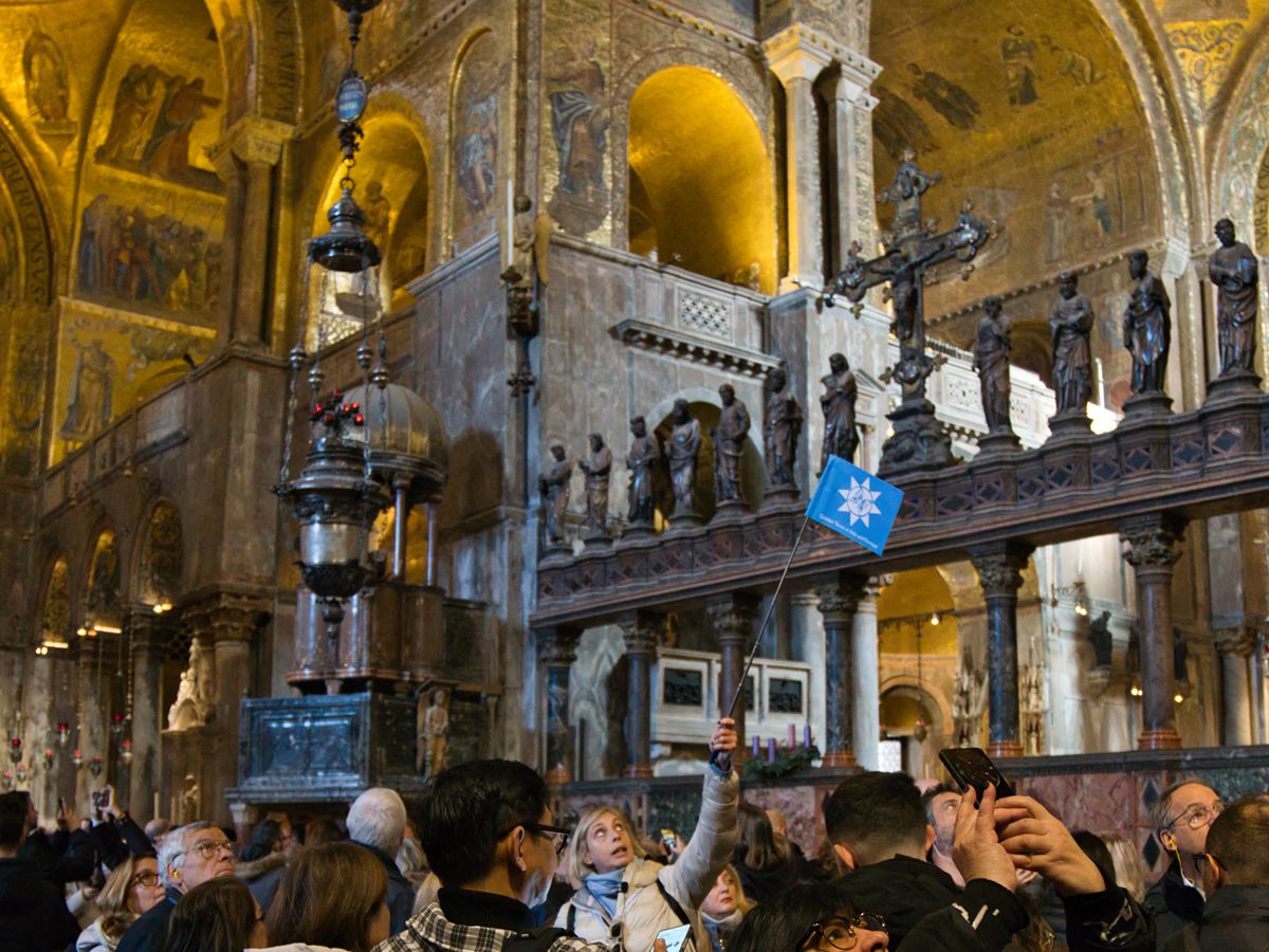Guided tour at st. Mark's Basilica