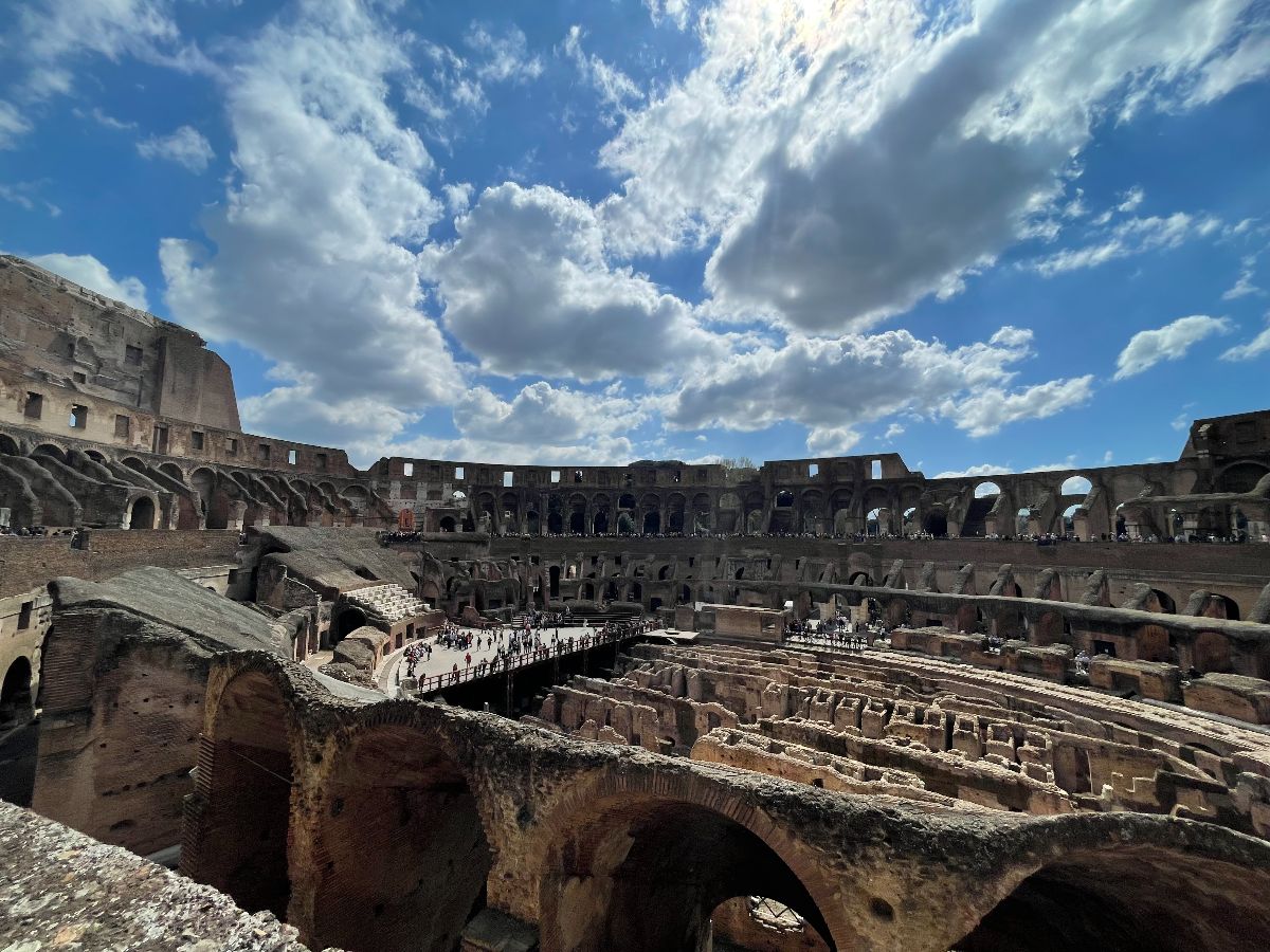 panoramic-internal-view-of-colosseum.jpg